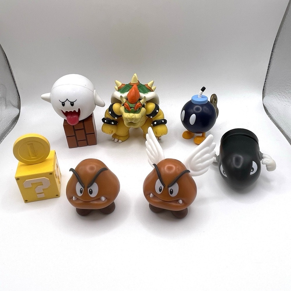Nintendo Super Mario Bros Jakks Pacific Figures Toys Goomba Boo Bad Guys 8 Piece